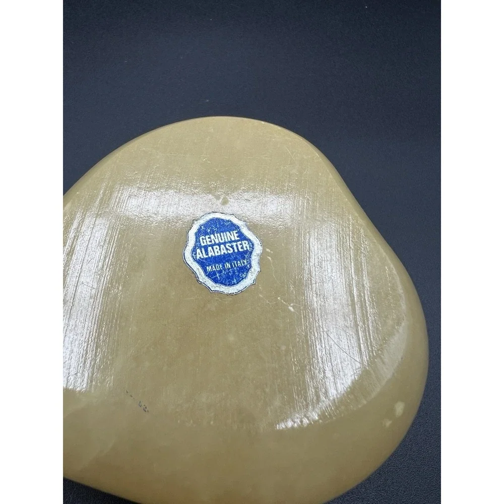 Vintage Genuine Alabaster Hand Carved In Italy Heart Shaped Trinket‎ Box hinged